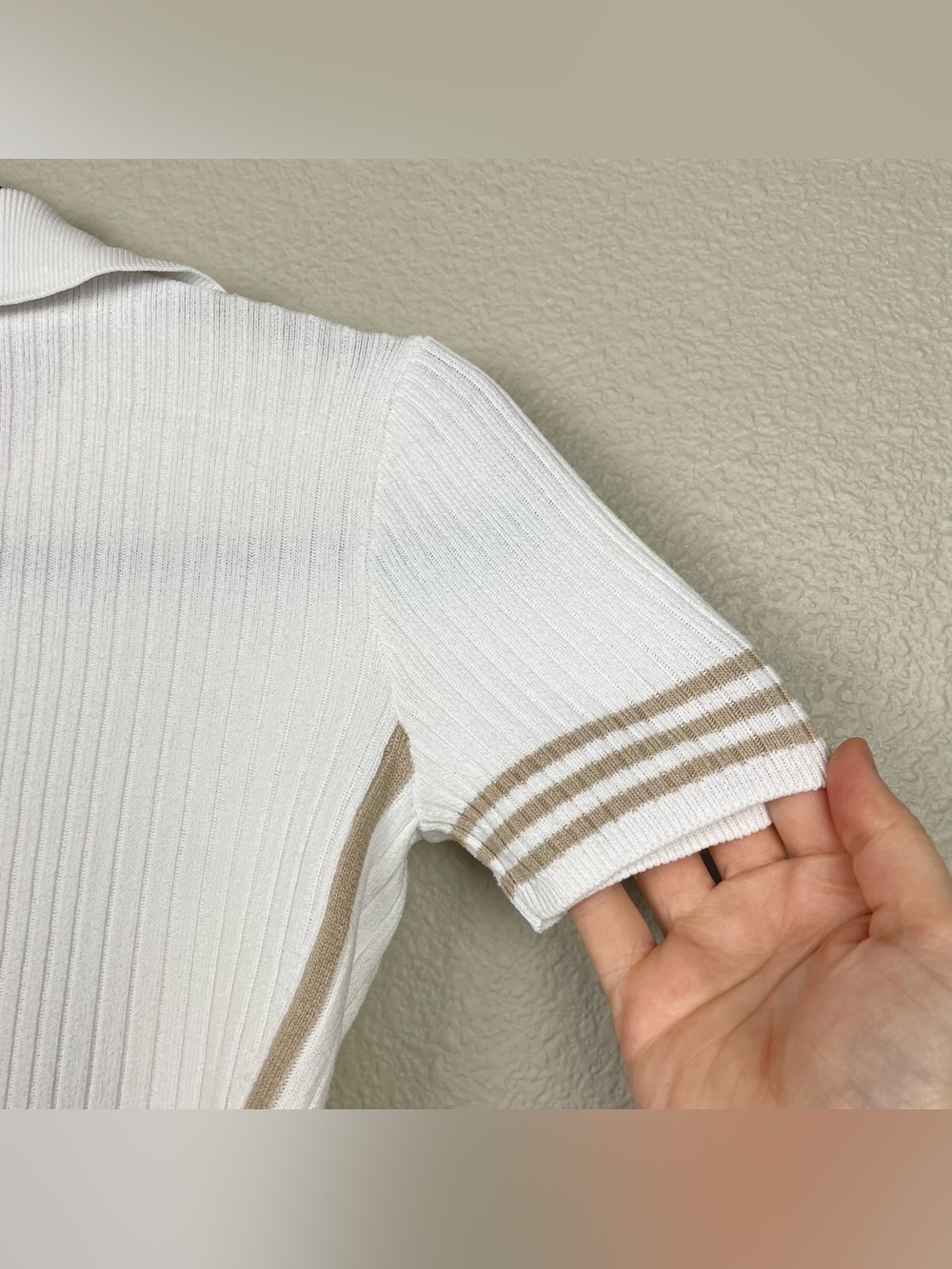 Rag & Bone Women's Small Peyton Rib Polo Top White Tan Trim Minimalist Fitted - Picture 13 of 15